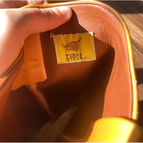 Vintage Leather western boots - Picture 4 of 16